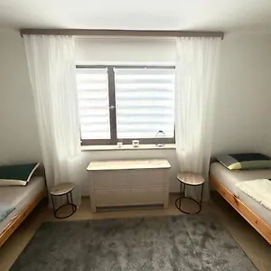  Privatunterkunft Schoenes, Friedliches Zimmer Deutschland